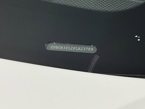 Used 2023 Lamborghini Urus S AWD/4WD image 29