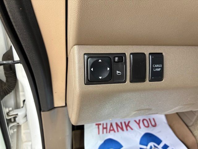 Used 2012 Nissan Frontier SV AWD/4WD image 26
