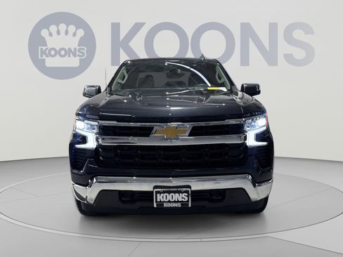 Used 2024 Chevrolet Silverado 1500 LT AWD/4WD image 4