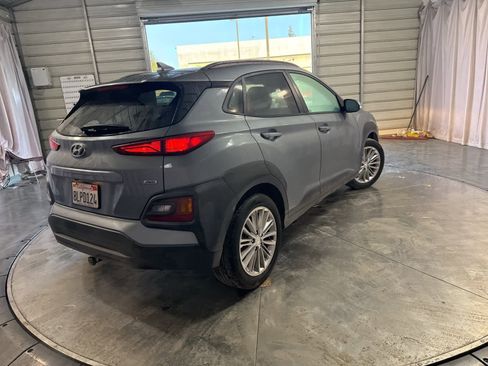 Used 2019 Hyundai Kona SEL w/ SEL Tech Package 02 image 5
