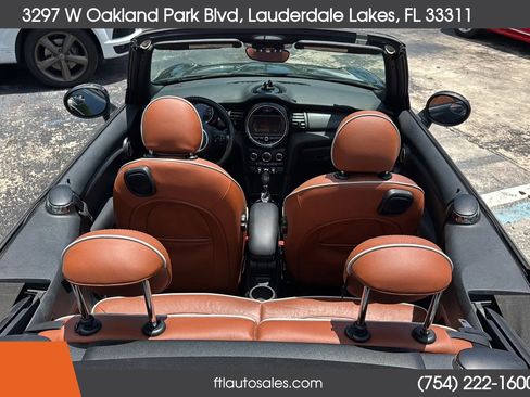 Used 2017 MINI Cooper Convertible FWD image 31
