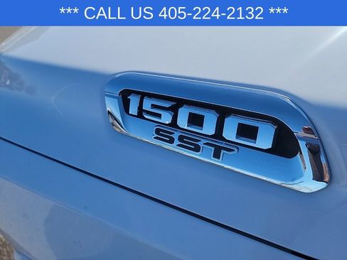 Used 2025 RAM 1500 Laramie image 4