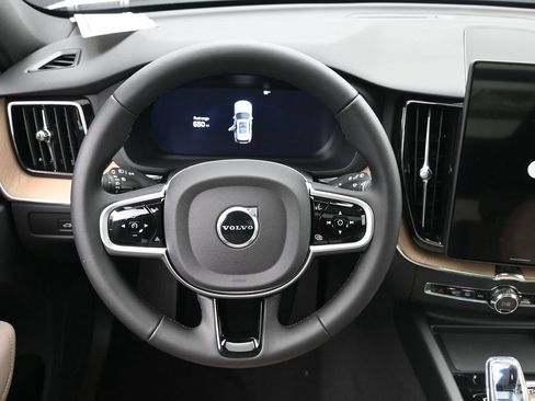 New 2026 Volvo XC60 B5 Plus w/ Climate Package AWD/4WD image 17