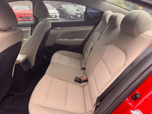 Used 2020 Hyundai Elantra Value Edition FWD image 14