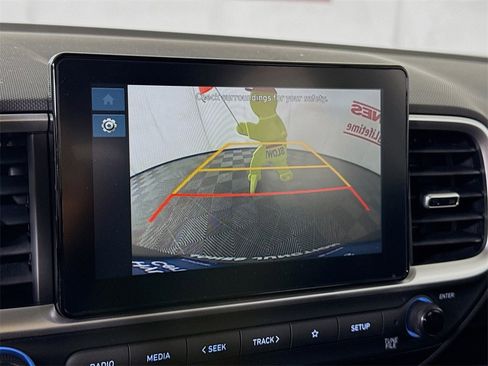 Certified 2026 Hyundai Venue SE image 6