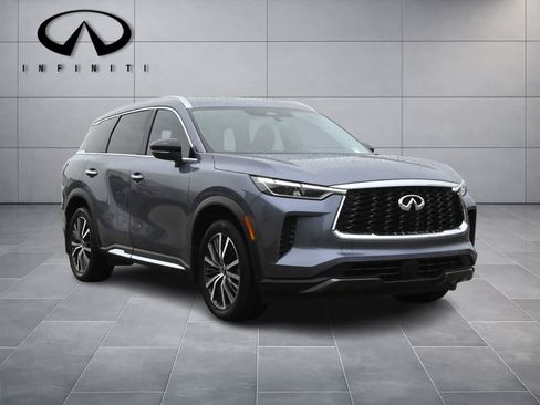 Certified 2023 INFINITI QX60 Sensory w/ Vision Package AWD/4WD image 3