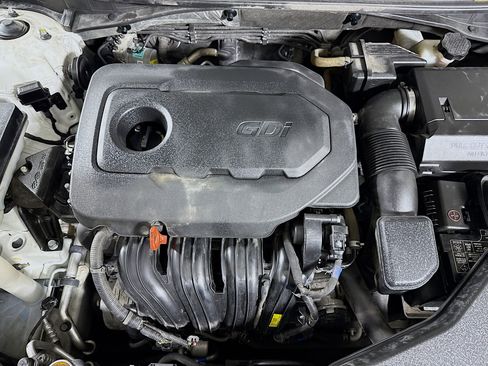 Used 2018 Hyundai Sonata SE w/ Cargo Package image 38