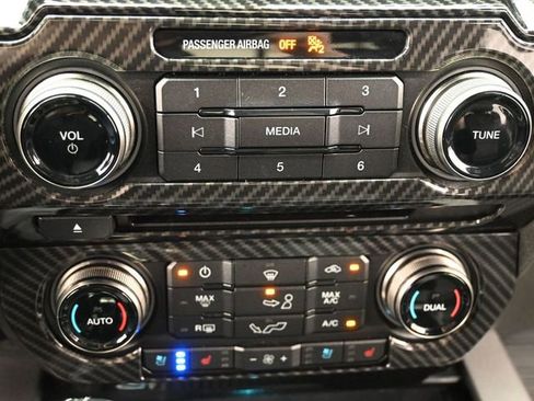 Used 2018 Ford F150 Raptor w/ Equipment Group 802A Luxury image 21