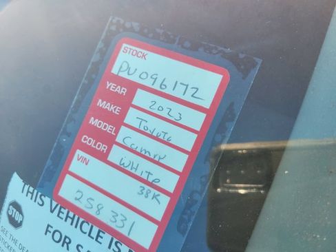 Used 2023 Toyota Camry XSE FWD image 11