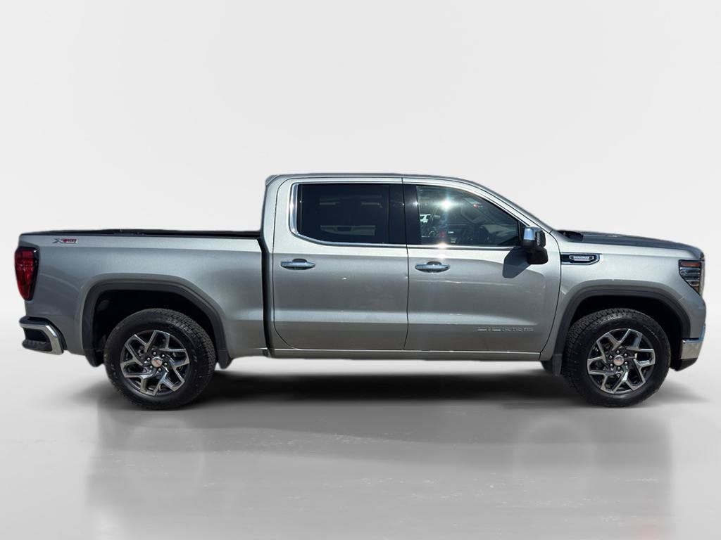 Used 2025 GMC Sierra 1500 SLT w/ SLT Premium Plus Package AWD/4WD image 6