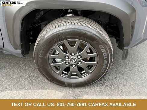 Used 2026 Toyota 4Runner SR5 AWD/4WD image 11