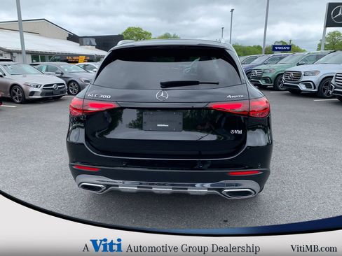 Used 2024 Mercedes-Benz GLC 300 4MATIC image 7