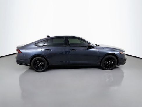 Used 2025 Honda Accord SE image 8