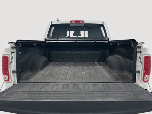 Used 2014 RAM 1500 Laramie w/ Convenience Group AWD/4WD image 23