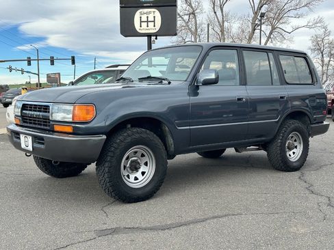 Used 1994 Toyota Land Cruiser image 4