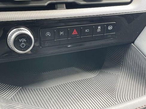 New 2026 Ford Explorer Active RWD image 21