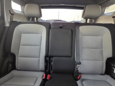Used 2024 GMC Terrain SLE AWD/4WD image 13