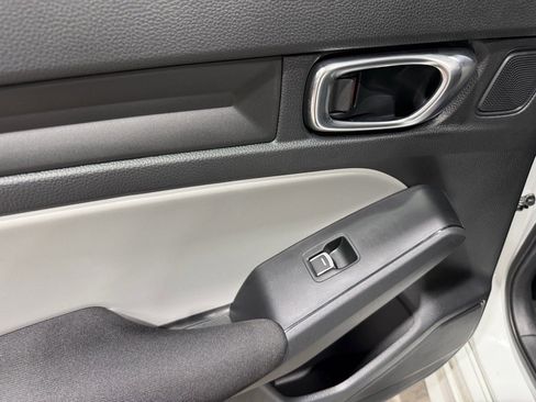 Used 2026 Honda Civic Sport image 32