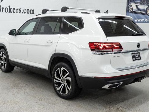 Used 2023 Volkswagen Atlas SEL AWD/4WD image 6