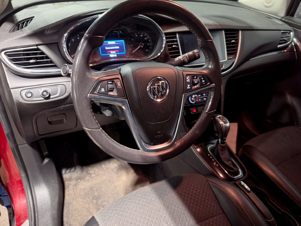 Used 2021 Buick Encore Preferred FWD image 4