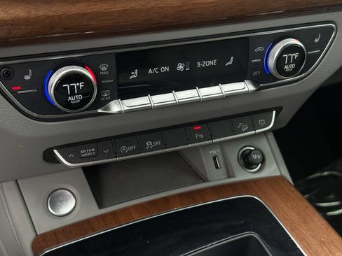 Used 2021 Audi Q5 Premium Plus image 20
