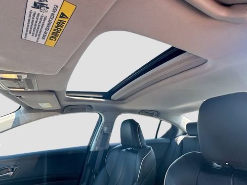 Used 2019 Acura ILX FWD image 21