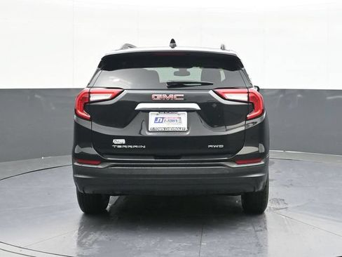 Used 2022 GMC Terrain SLE w/ Driver Convenience Package AWD/4WD image 11