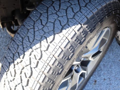 Used 2024 Chevrolet Silverado 1500 LT w/ Protection Package image 25