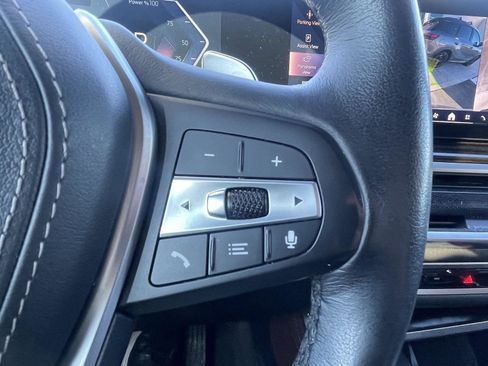 Used 2024 BMW X5 xDrive40i w/ Premium Package image 16