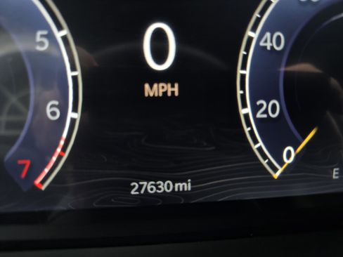 Used 2025 Jeep Grand Cherokee Altitude image 22