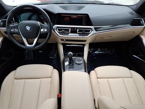 Used 2021 BMW 330i Sedan w/ Convenience Package RWD image 4