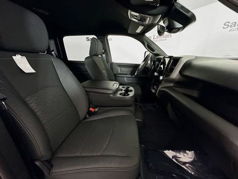 New 2026 RAM 2500 Tradesman AWD/4WD image 25