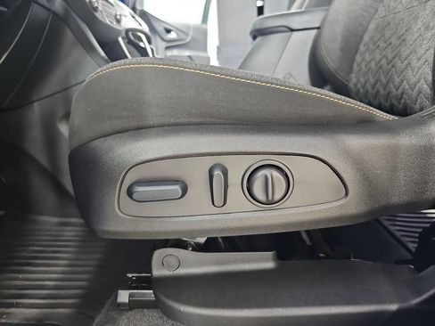 Certified 2024 Chevrolet Equinox LT AWD/4WD image 35