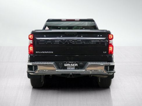 Used 2023 Chevrolet Silverado 1500 LT AWD/4WD image 4