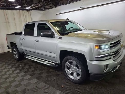 Used 2017 Chevrolet Silverado 1500 LTZ Z71 w/ LTZ Plus Package image 5