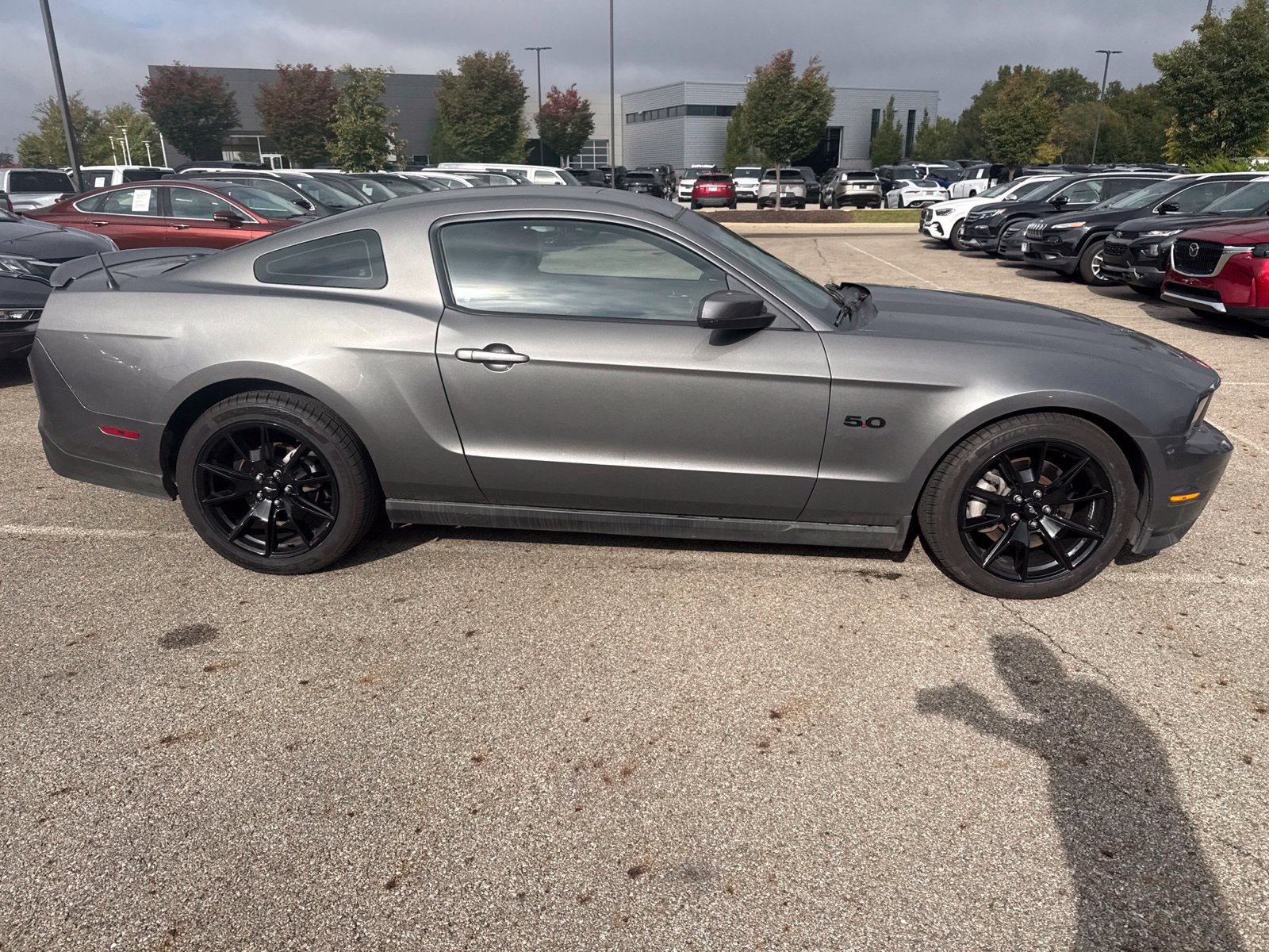 Used 2011 Ford Mustang GT Premium RWD image 4
