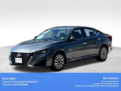 Certified 2025 Nissan Altima 2.5 SV
