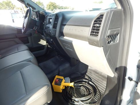 Used 2019 Ford F450 XL w/ XL Value Package image 21