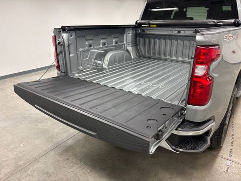 Used 2023 Chevrolet Silverado 1500 LT image 31