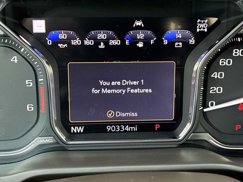 Used 2020 GMC Sierra 1500 Denali w/ Technology Package AWD/4WD image 10