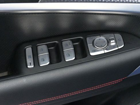 Used 2023 Genesis G70 2.0T w/ Sport Prestige Package RWD image 12