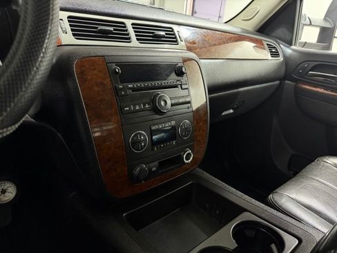 Used 2011 Chevrolet Silverado 3500 LTZ image 16