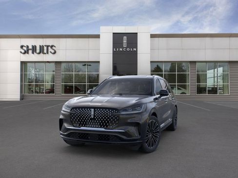 New 2025 Lincoln Aviator Black Label image 8