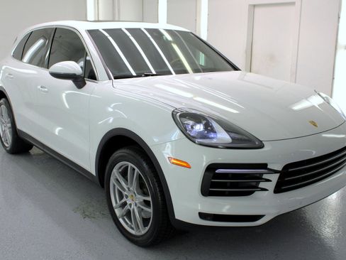 Used 2019 Porsche Cayenne image 11