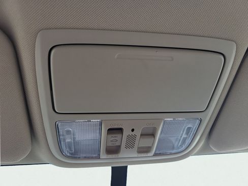 Used 2016 Honda CR-V EX image 30
