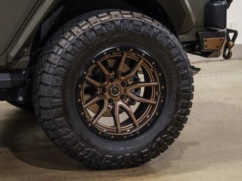 Used 2024 Jeep Wrangler Unlimited Rubicon 392 AWD/4WD image 57
