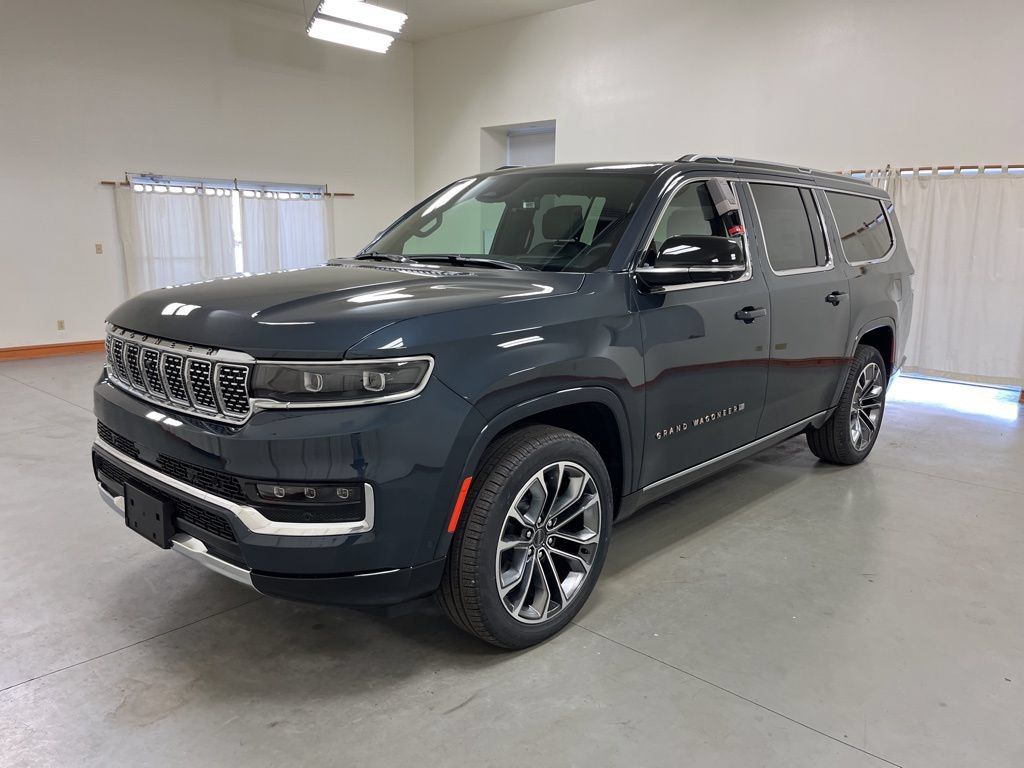 New 2024 Jeep Grand Wagoneer L Series III AWD/4WD image 4
