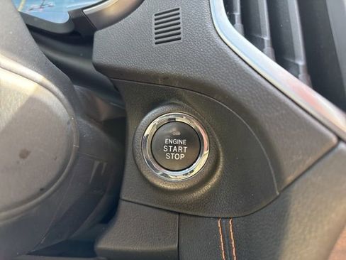 Used 2019 Subaru Crosstrek 2.0i Limited w/ Moonroof Package w/Navigation AWD/4WD image 29
