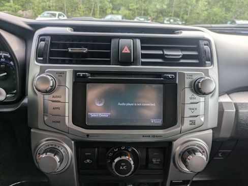 Used 2019 Toyota 4Runner SR5 Premium AWD/4WD image 24