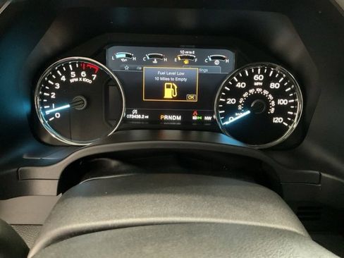 Used 2019 Ford F150 Lariat image 9